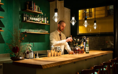 Saka, intimate and impeccable cocktail bar